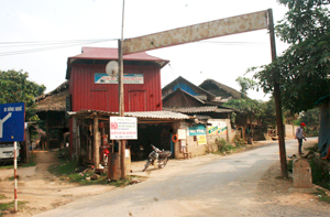 Nà Mười là một trong những làng đạt tiêu chuẩn làng văn hóa cấp tỉnh đầu tiên của xã Mường Chiềng (Đà Bắc).